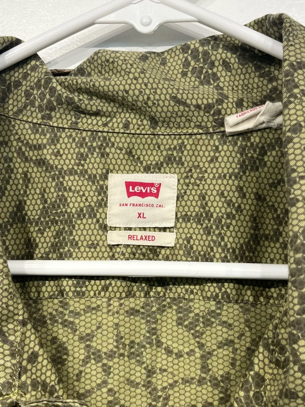 Levi’s XL Sunset Camp Shirt
